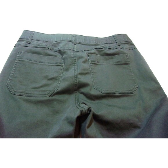 Democracy Jeans Sz. 12 Gray Ab Technology  Studs Cropped Distressed Hem Stretchy - Picture 6 of 7